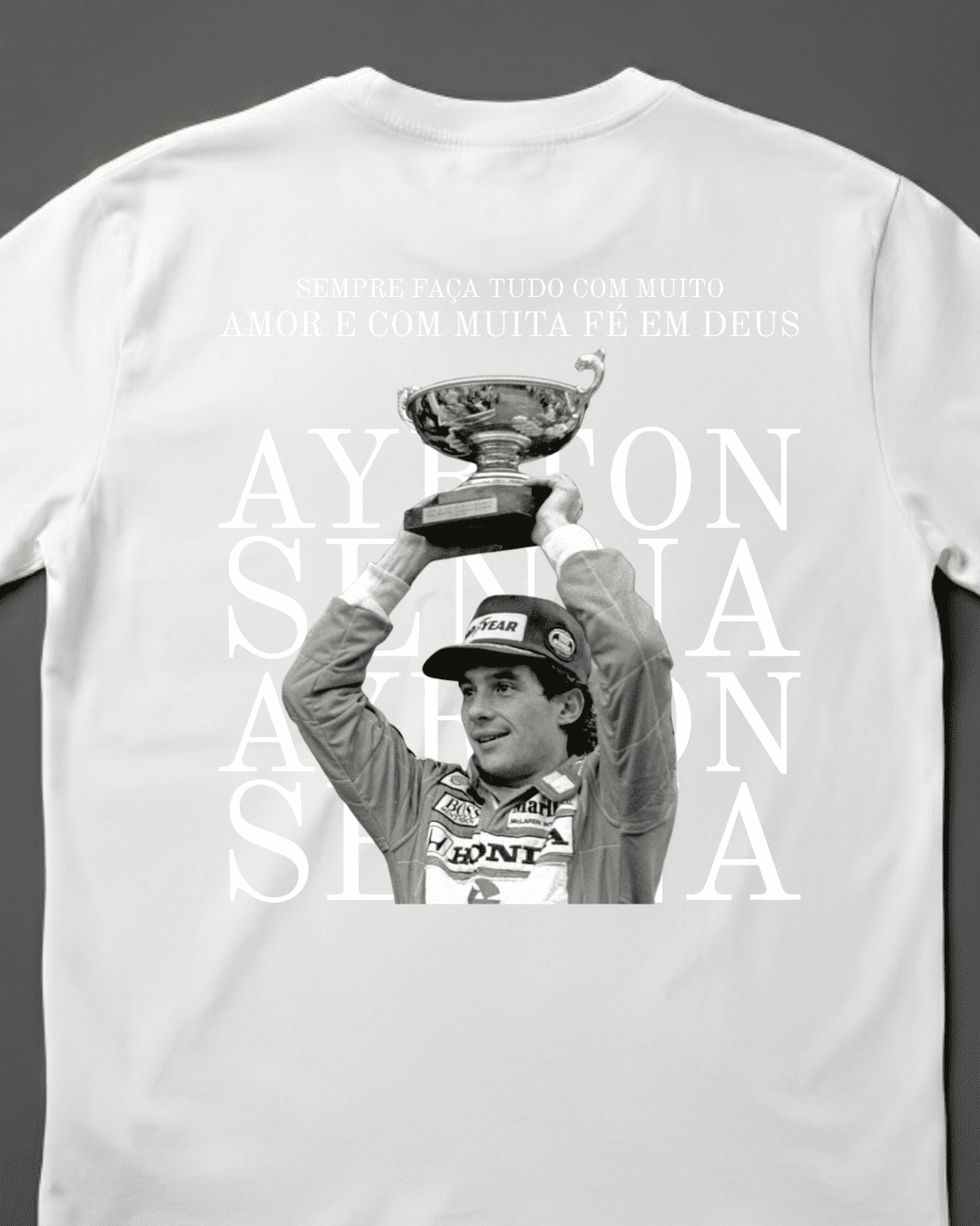 Camiseta Unissex Ayrton Senna - Muita fé em Deus EB